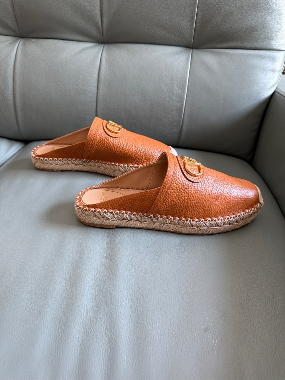 Valentino Garavani NWT Authentic VLOGO Mule - Picture 10 of 11